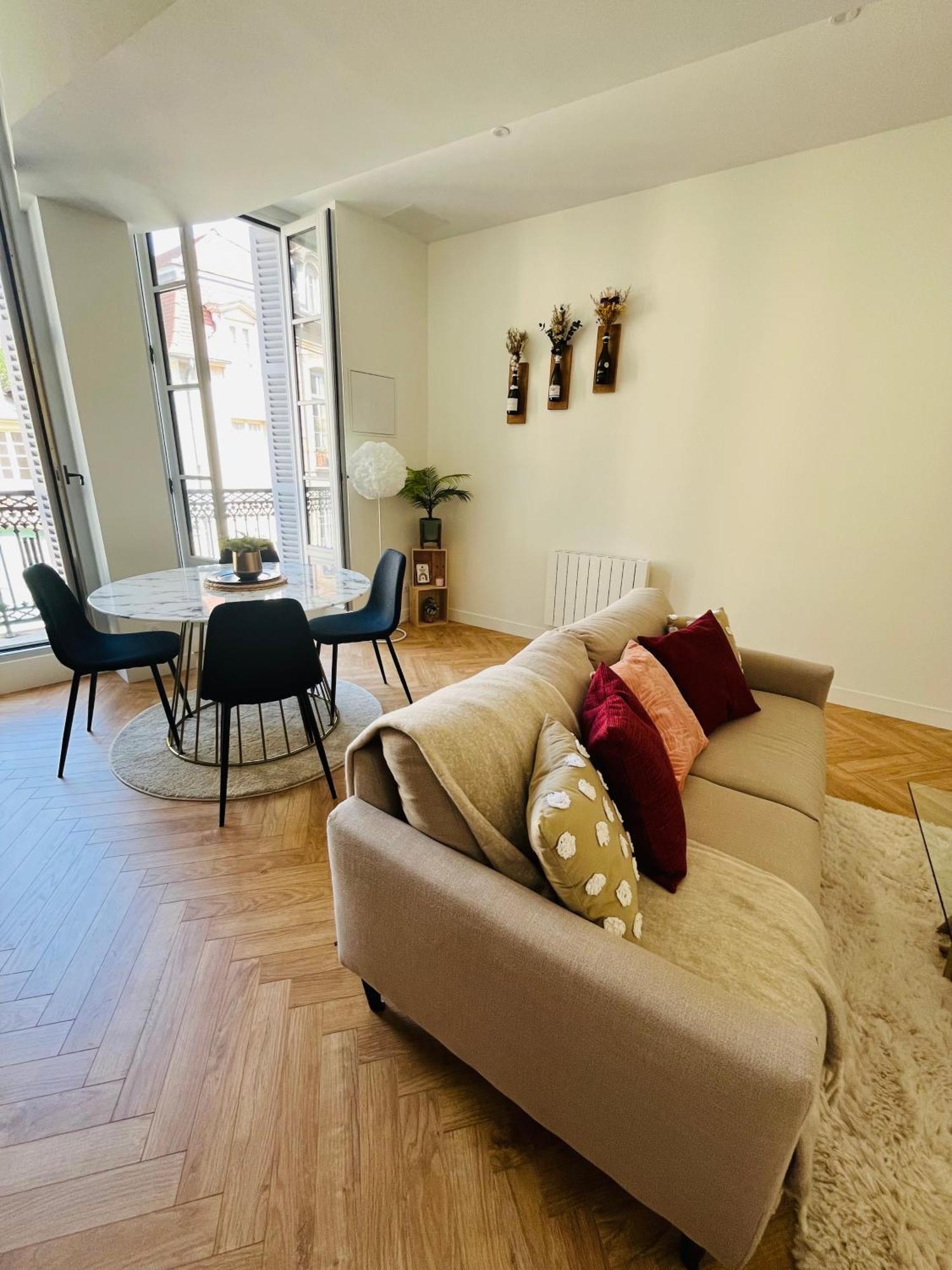 Loft Pasteur - Homillesime Apartment *